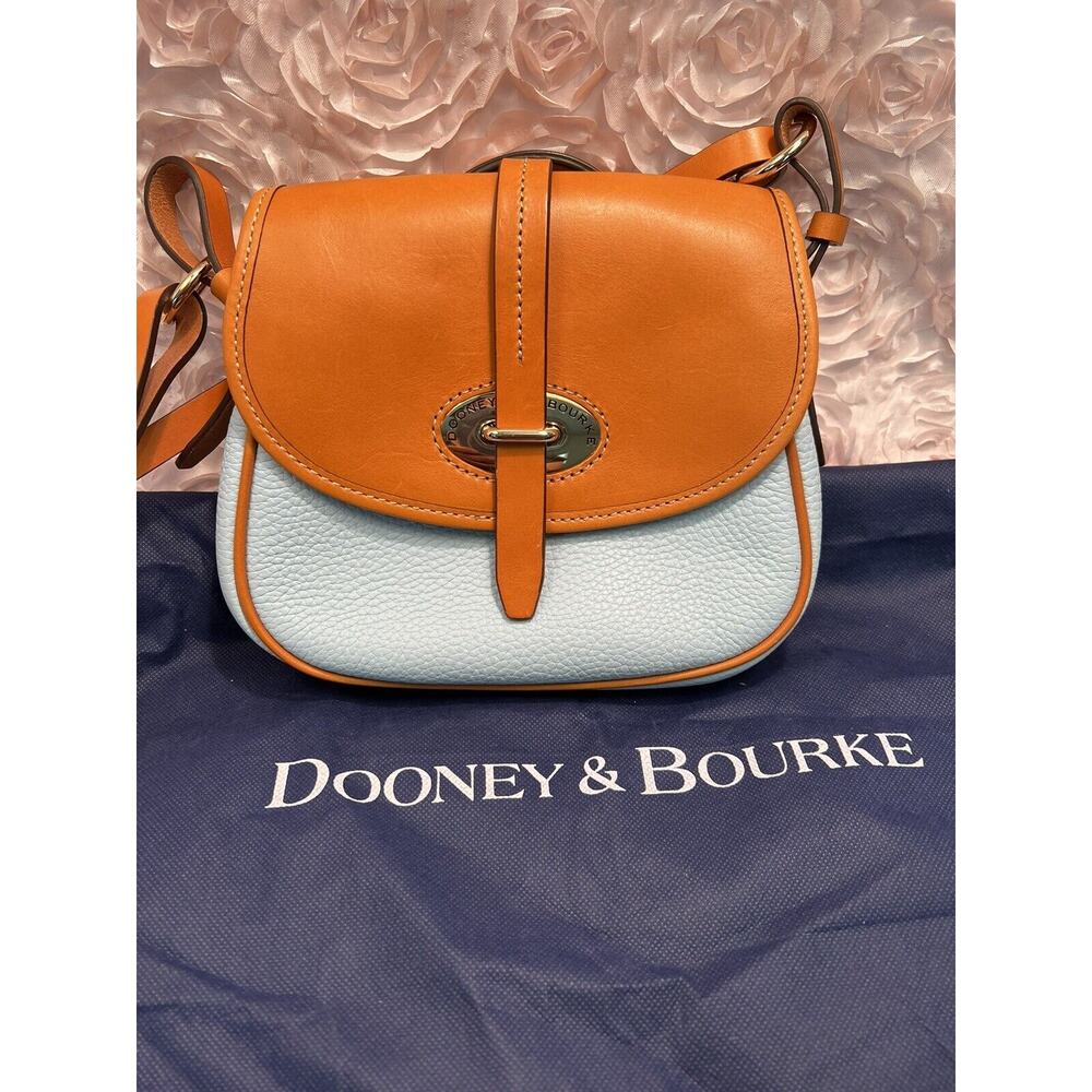 Dooney & Bourke Cristina Bag w Dust Cover, Baby Blue NWOT - Picture 10 of 11